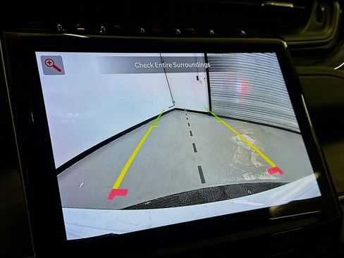 Used 2023 Jeep Grand Cherokee 4WD 4xe image 23