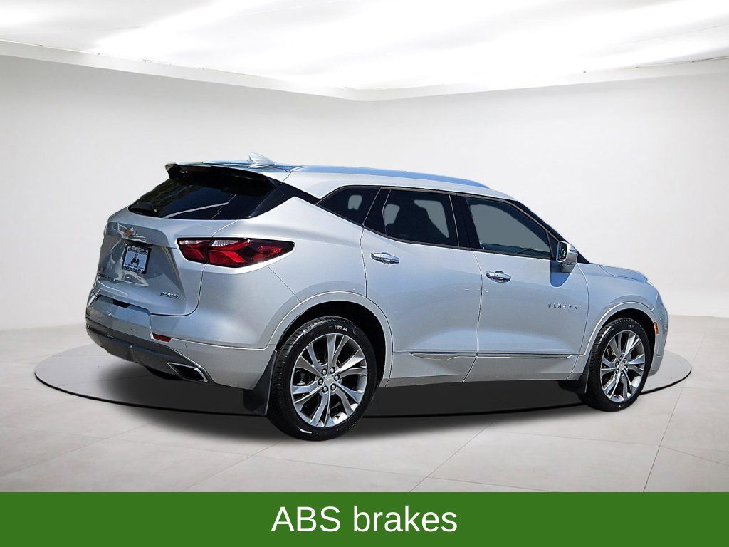 Used 2019 Chevrolet Blazer Premier w/ Sun and Wheels Package AWD/4WD image 7