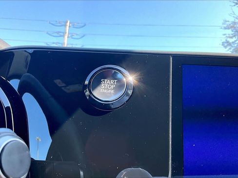 Used 2025 Lexus NX 250 FWD w/ Towing Package (2000 Lbs) image 33