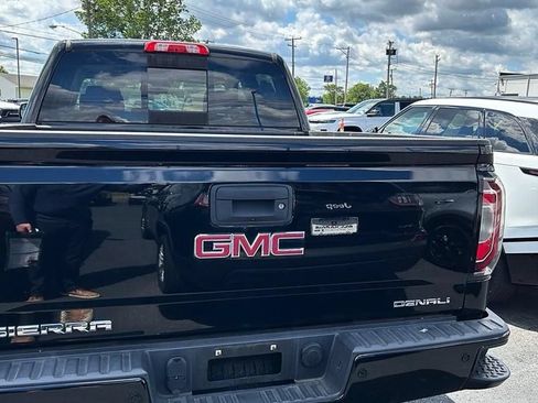 Used 2017 GMC Sierra 1500 Denali AWD/4WD image 6