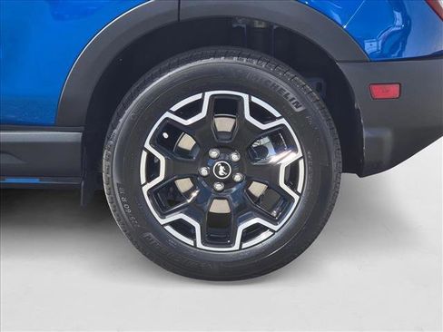 New 2025 Ford Bronco Sport Outer Banks w/ Outer Banks Tech Package+ image 9