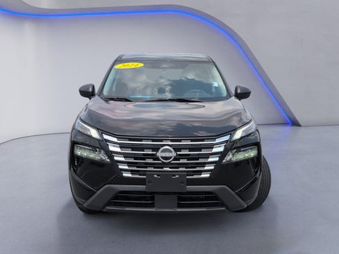 Used 2024 Nissan Rogue S AWD/4WD image 12