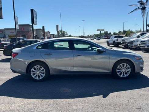 Used 2025 Chevrolet Malibu LT FWD image 5