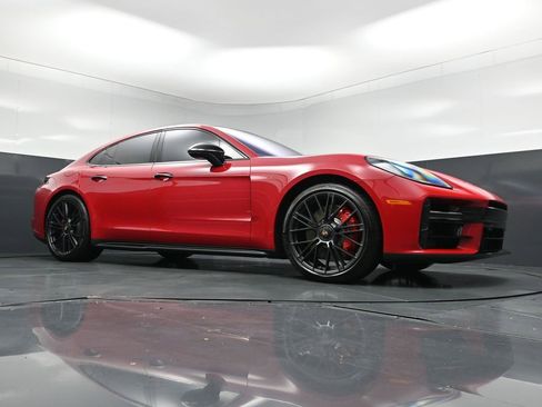 Certified 2026 Porsche Panamera GTS AWD/4WD image 29