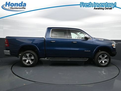 Used 2022 RAM 1500 Laramie AWD/4WD image 11