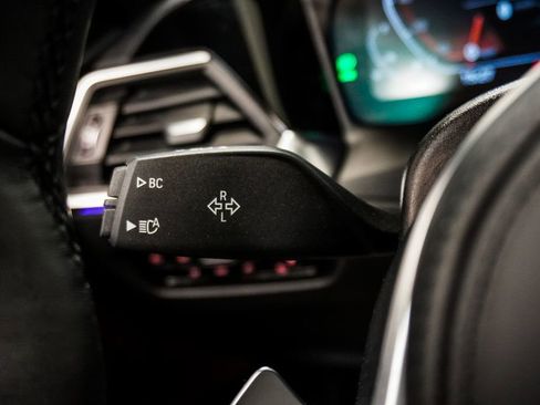 Used 2022 BMW 430i xDrive Coupe w/ M Sport Package image 18