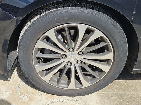 Used 2017 Buick LaCrosse Essence w/ Sun and Shade Package FWD image 8