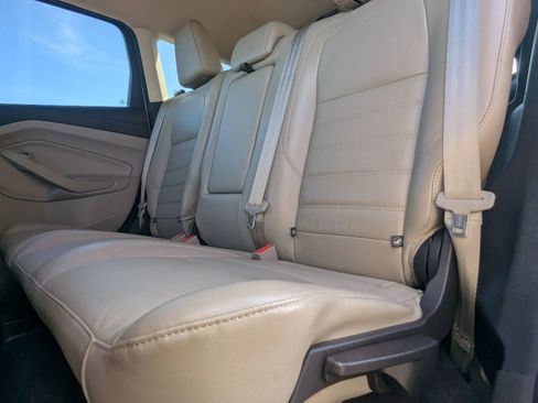 Used 2018 Ford Escape SEL AWD/4WD image 12