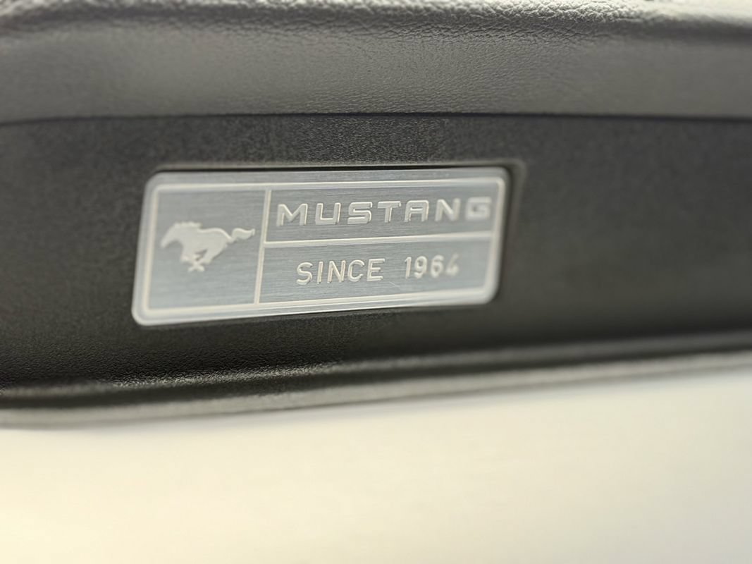 Used 2015 Ford Mustang Premium RWD image 26