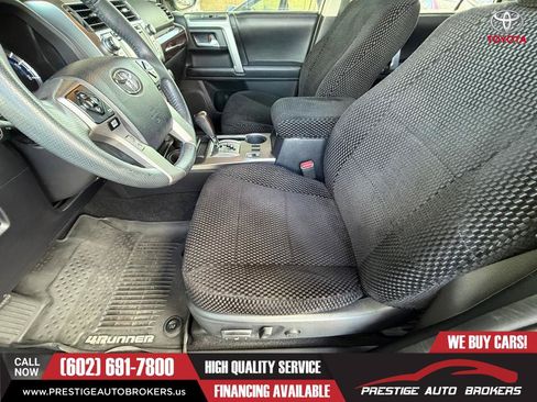 Used 2018 Toyota 4Runner Limited AWD/4WD image 24