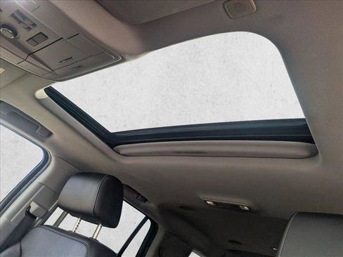 Used 2020 GMC Yukon SLT image 17