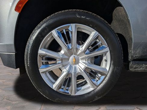 Used 2024 Chevrolet Tahoe High Country image 12