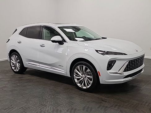 New 2026 Buick Envision Avenir image 2