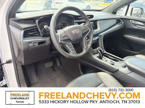 Used 2022 Cadillac XT5 Premium Luxury AWD/4WD image 27
