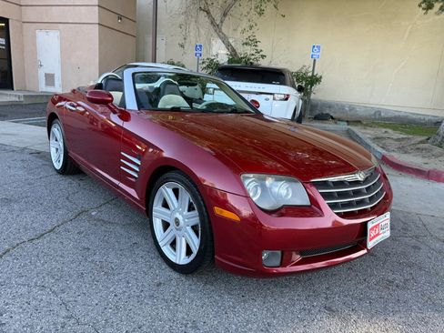 Used 2006 Chrysler Crossfire Limited image 9