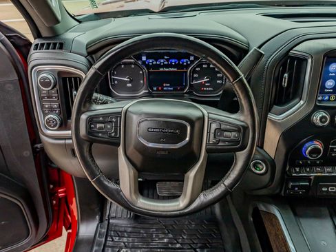 Used 2022 GMC Sierra 3500 Denali image 19