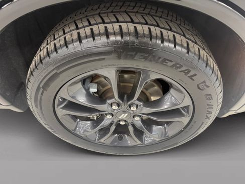 Used 2023 Dodge Durango GT image 8