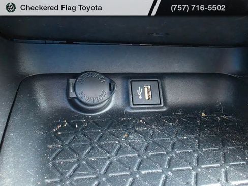 Used 2025 Toyota RAV4 XLE w/ Convenience Package image 19