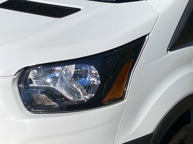 Used 2025 Ford Transit 250 Low Roof w/ Exterior Upgrade Package RWD image 5