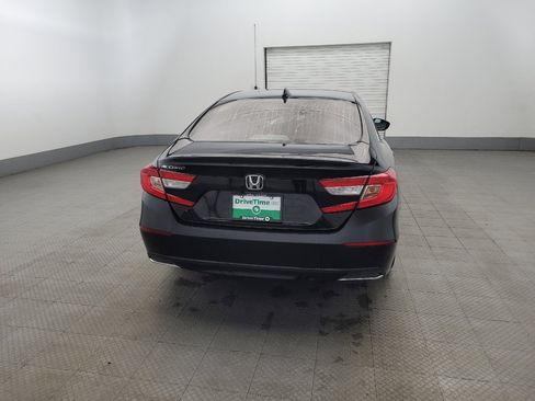 Used 2018 Honda Accord LX image 7