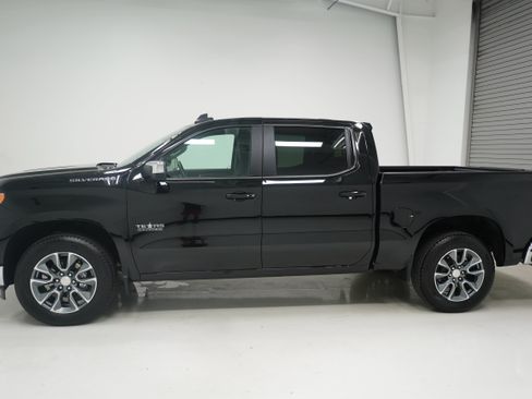 Used 2025 Chevrolet Silverado 1500 LT w/ Texas Edition Plus RWD image 6