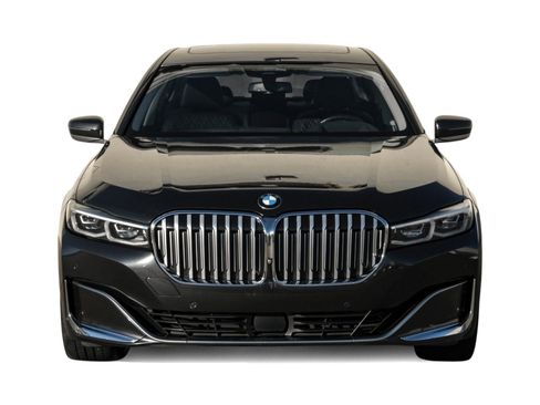 Used 2021 BMW 750i xDrive image 5