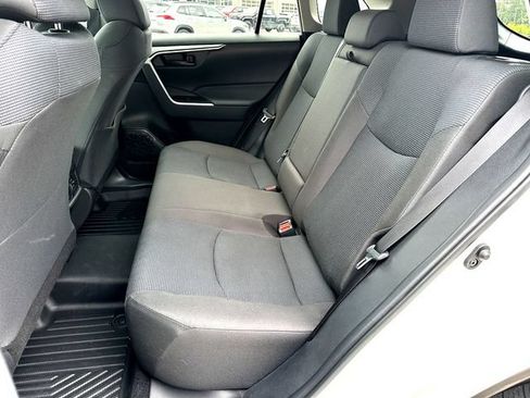 Used 2024 Toyota RAV4 LE FWD image 17