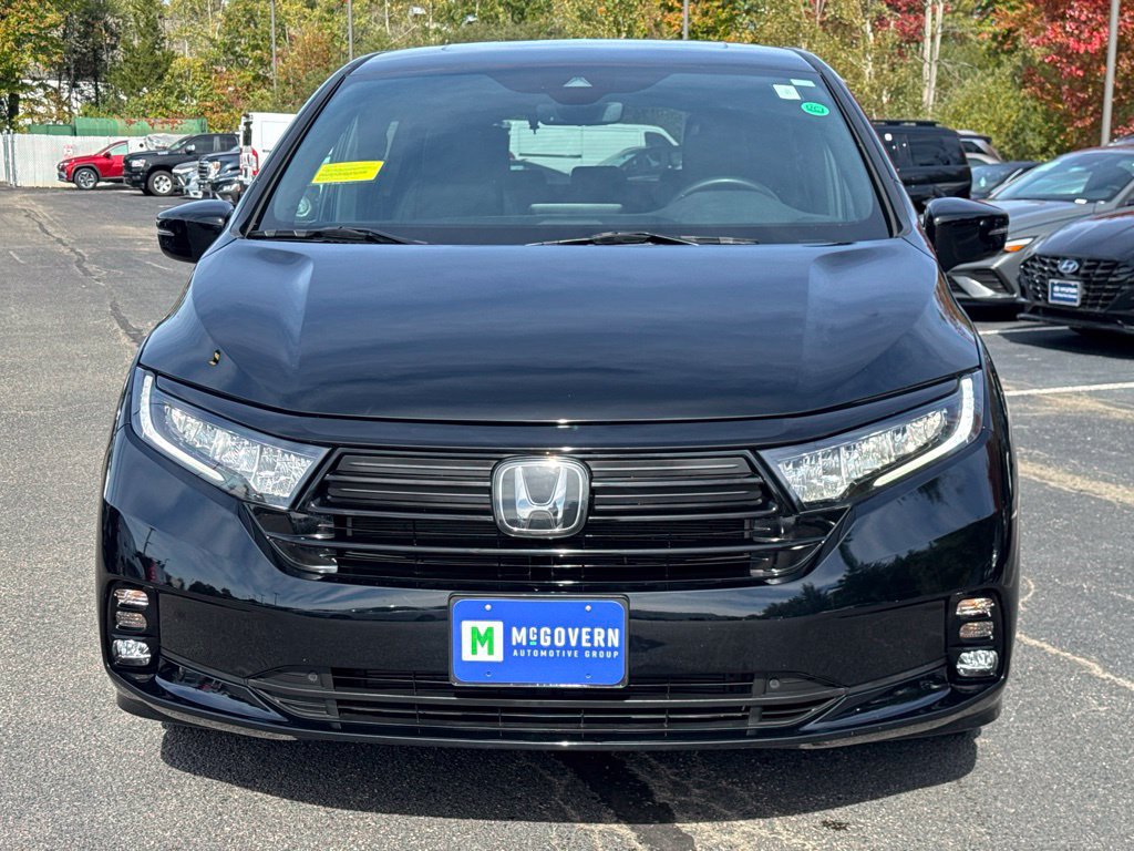 Used 2024 Honda Odyssey Sport image 2