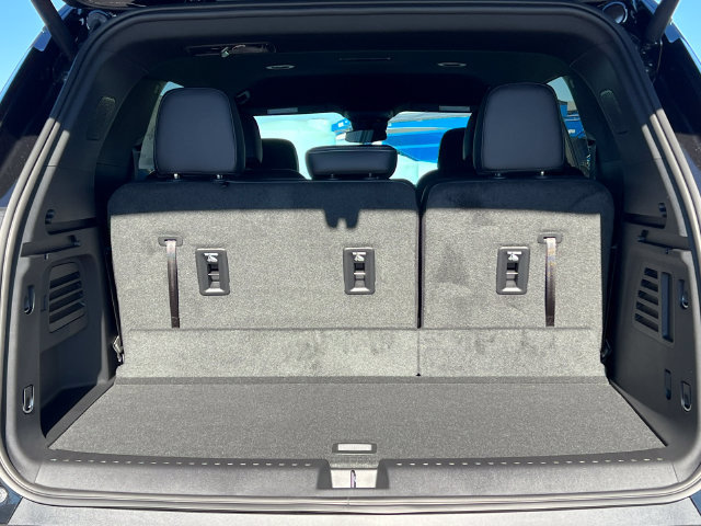 New 2027 Chevrolet Traverse LT AWD/4WD image 37