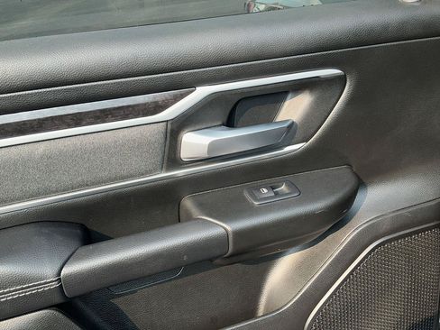Used 2022 RAM 1500 Big Horn AWD/4WD image 26