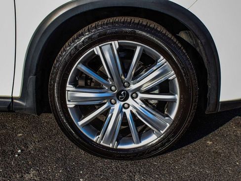 Used 2022 INFINITI QX50 Sensory image 7