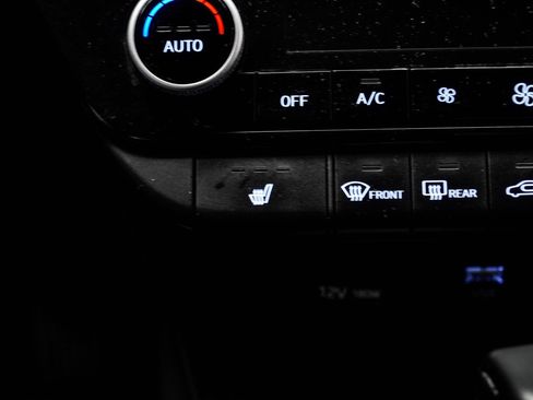 Used 2021 Hyundai Elantra Limited FWD image 22