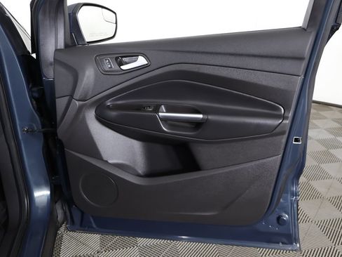Used 2019 Ford Escape SE FWD image 20