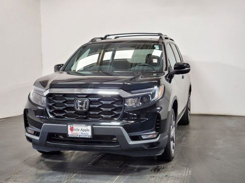 Used 2023 Honda Passport EX-L image 4