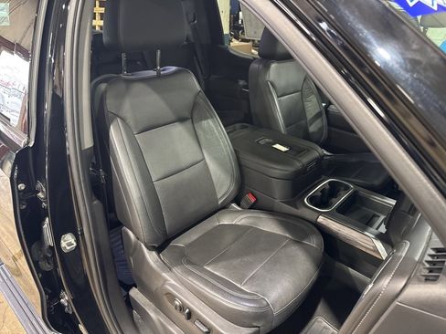 Used 2019 Chevrolet Silverado 1500 LTZ w/ LTZ Plus Package image 39