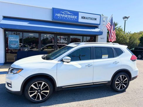 Used 2017 Nissan Rogue SL w/ SL Premium Package AWD/4WD image 19