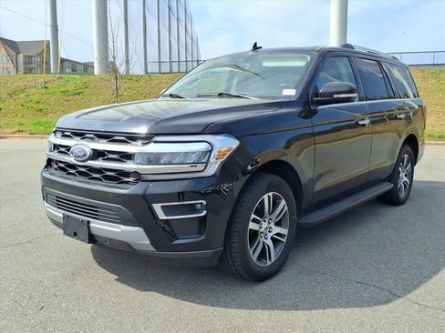 Used 2024 Ford Expedition Limited image 36