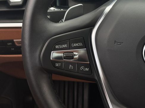 Used 2022 BMW 330i Sedan w/ Premium Package 2 image 13