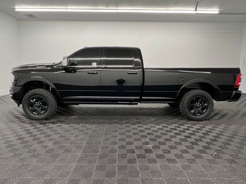 Used 2024 RAM 3500 Limited w/ Safety Group AWD/4WD image 18