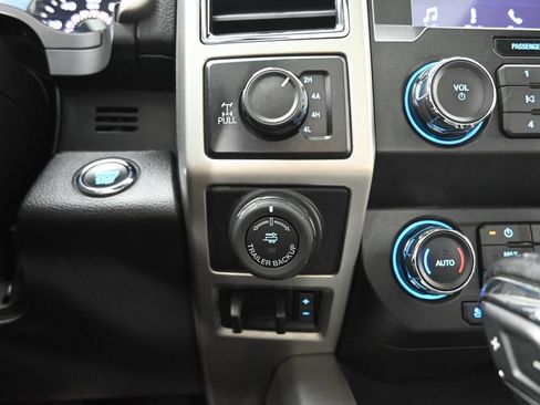 Used 2019 Ford F150 Lariat AWD/4WD image 31