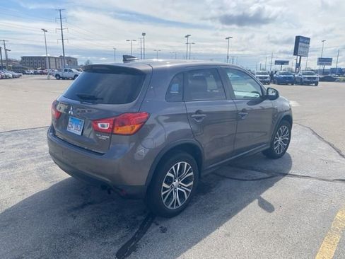Used 2017 Mitsubishi Outlander Sport FWD image 4