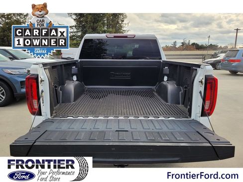 Used 2024 GMC Sierra 1500 SLT image 7