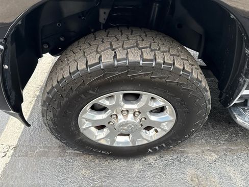 Used 2023 RAM 3500 Laramie image 11