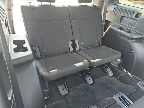 Used 2024 Hyundai Santa Fe SE FWD image 12