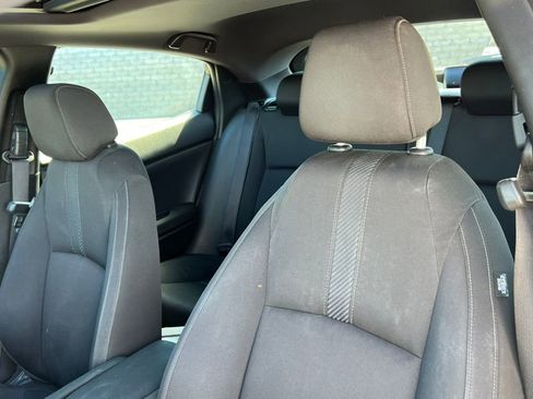 Used 2018 Honda Civic EX image 11