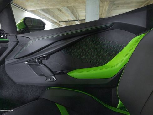 Used 2024 Lamborghini Revuelto image 29
