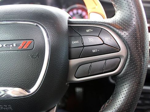 Used 2021 Dodge Challenger R/T Scat Pack w/ Dynamics Package image 19