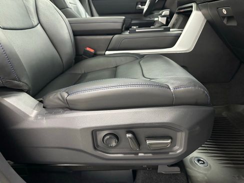 Used 2025 Toyota Tundra Platinum image 66