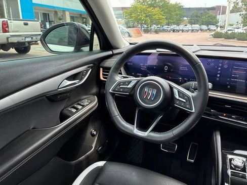 Certified 2025 Buick Envision Sport Touring AWD/4WD image 21