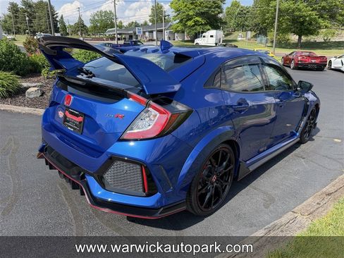 Used 2018 Honda Civic Type R image 18